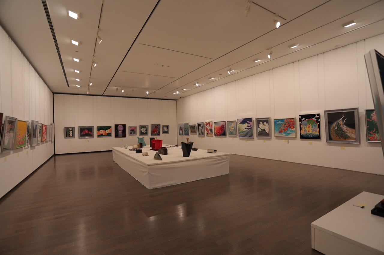 日本現代工芸美術展